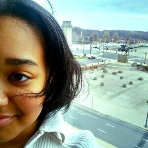 Meet your Posher, Dakota